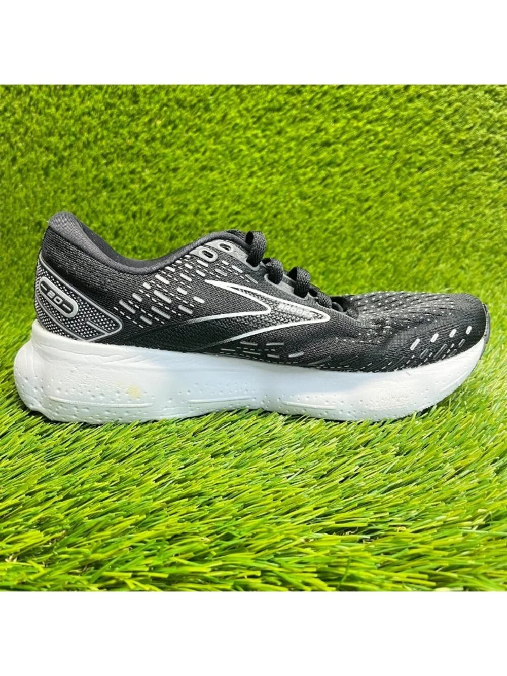 Brooks Glycerin 20 Womens Size 8 Black White Athletic Running Shoes Sneakers